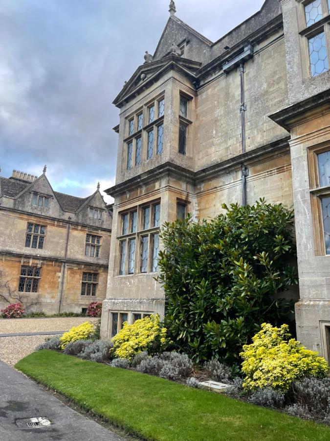 Alexander House Lägenhet Corsham Exteriör bild